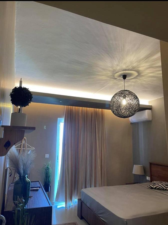 Delfini Beach Hotel & Suites 아크앤젤로스 외부 사진