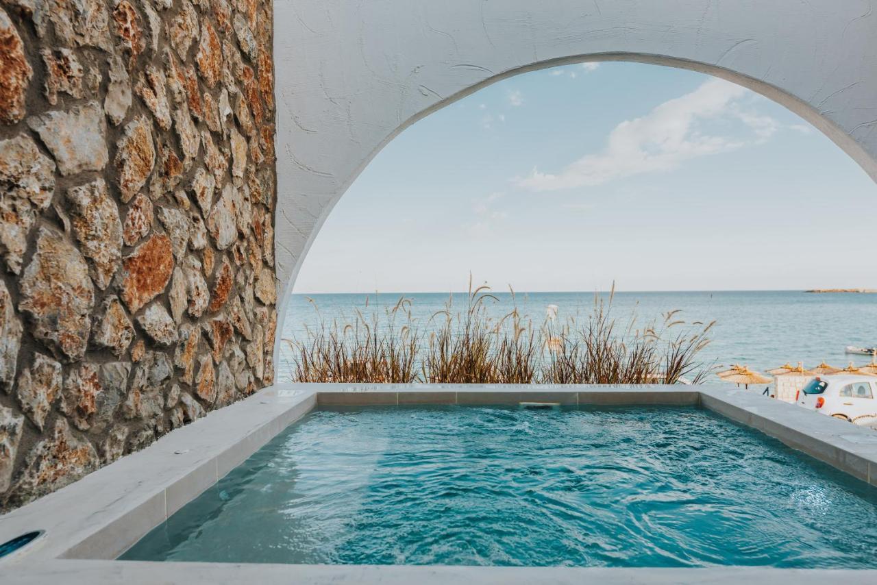 Delfini Beach Hotel & Suites 아크앤젤로스 외부 사진