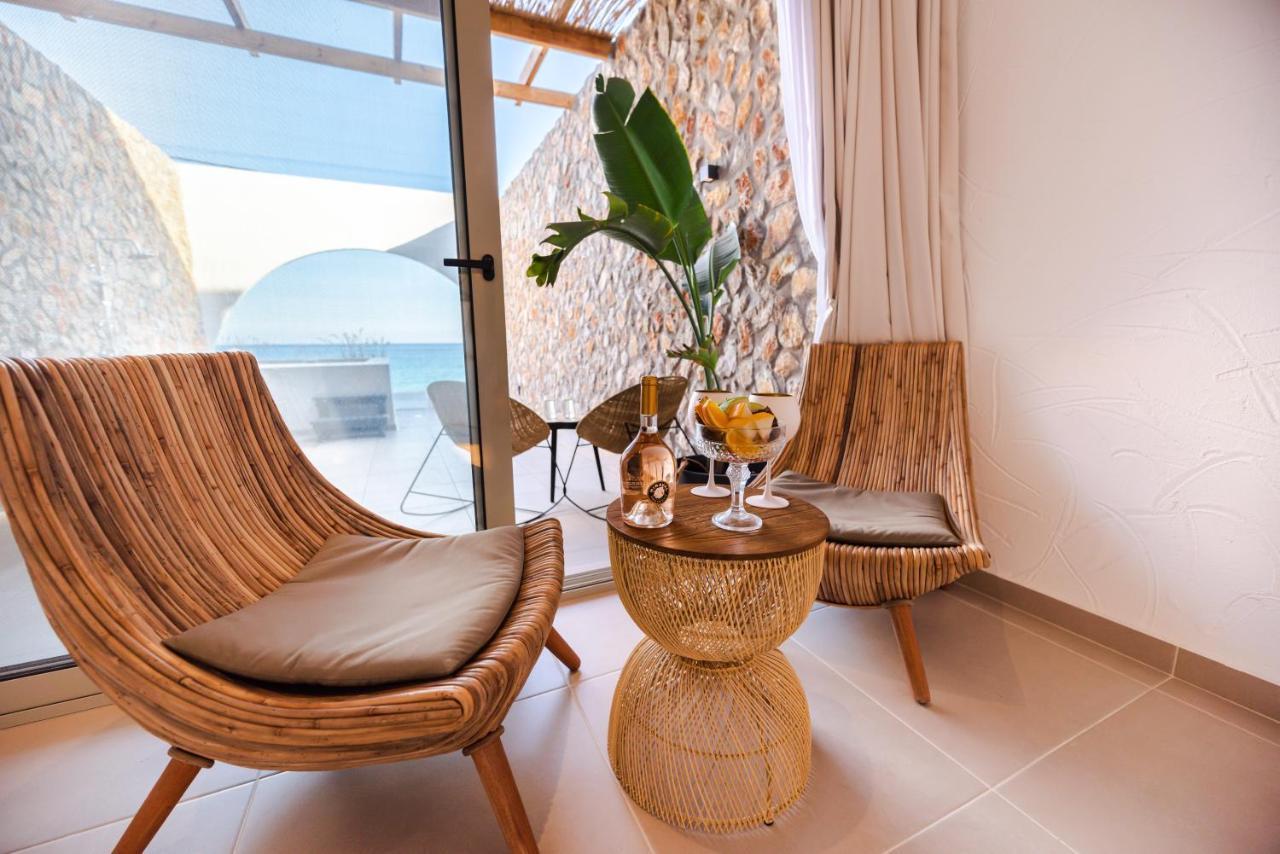 Delfini Beach Hotel & Suites 아크앤젤로스 외부 사진