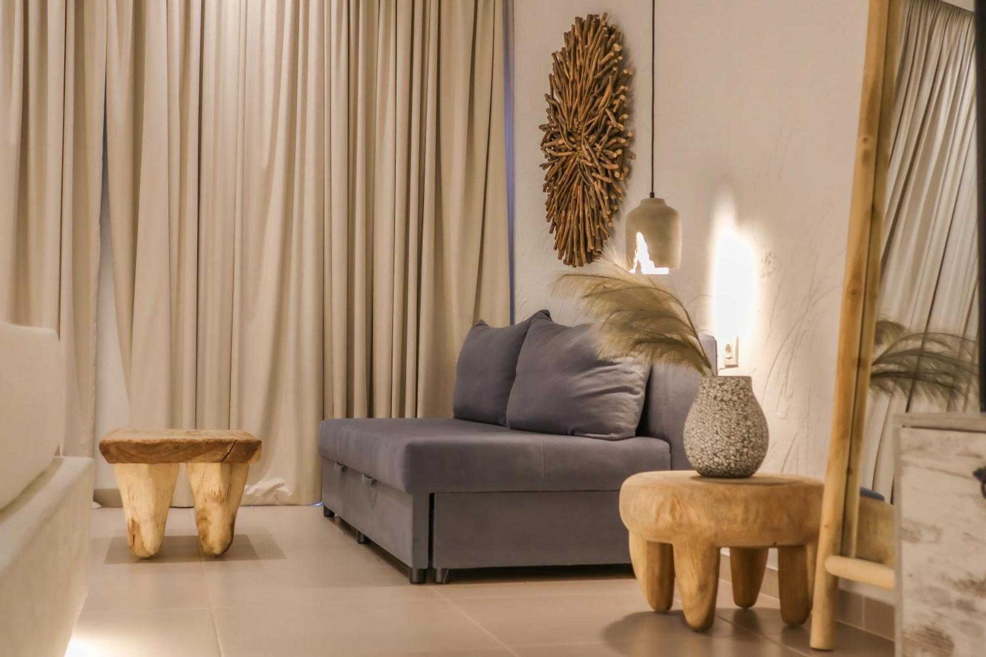 Delfini Beach Hotel & Suites 아크앤젤로스 외부 사진
