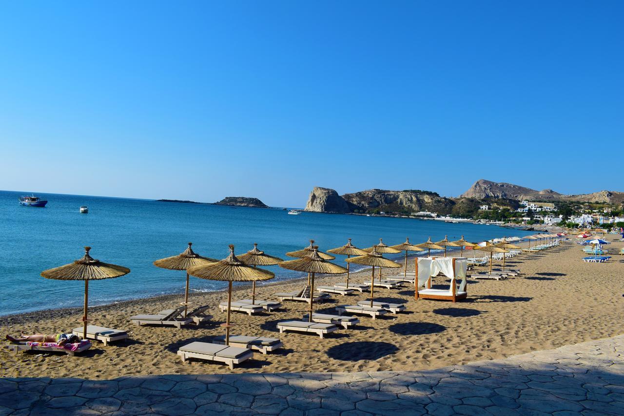 Delfini Beach Hotel & Suites 아크앤젤로스 외부 사진